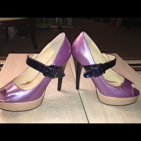 NWT Steve Madden peep toe patent leather stilettos - Picture 5 of 6